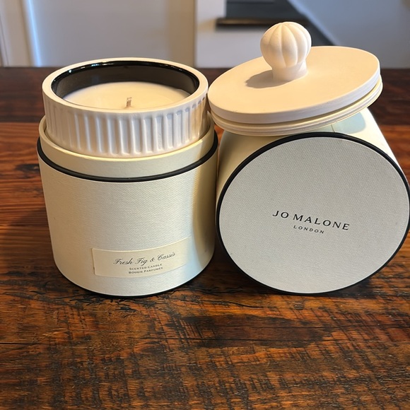 Jo Malone Fig & Cassis Candle - Picture 2 of 3